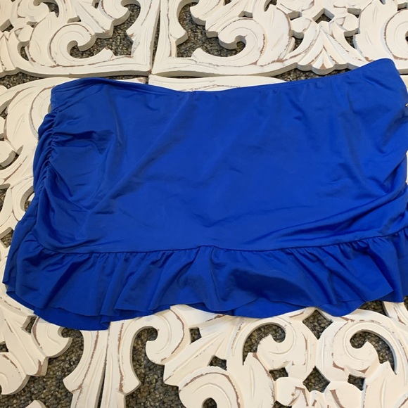 Kenneth Cole Reaction Royal Blue Ruffle Full Bottom Bikini Swim Skirt Size M NWT - Picture 2 of 10